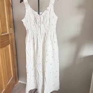 Old Navy White Floral Midi Dress